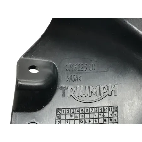 Boite a air TRIUMPH BONNEVILLE 1200 2018-2020 BOBBER BLACK