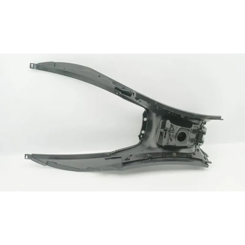 Cache carenage centrale marche pieds plancher PIAGGIO MP3 500 LT BUSINESS ABS 2014 - 2016