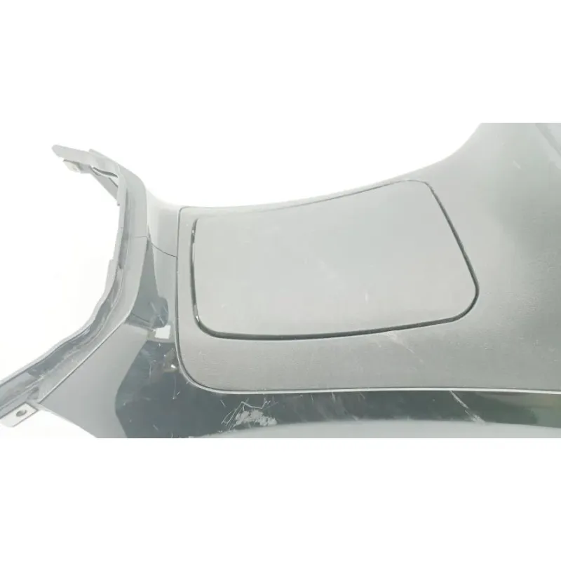 Cache carenage centrale marche pieds plancher PIAGGIO MP3 500 LT BUSINESS ABS 2014 - 2016