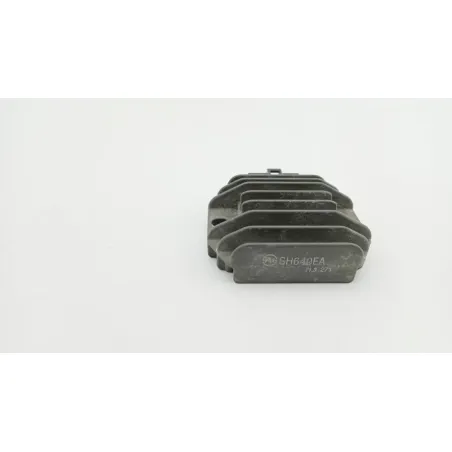 Regulateur charge batterie YAMAHA YZF 125 R 2008 - 2013