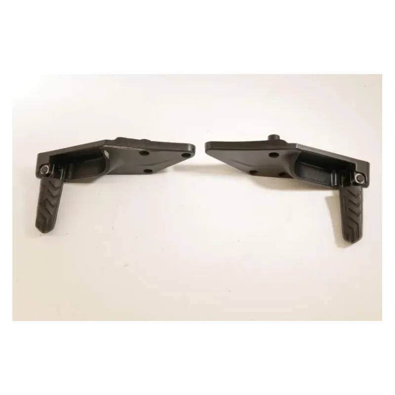 Repose pieds arriere droit APRILIA SRV 850 2012 - 2017