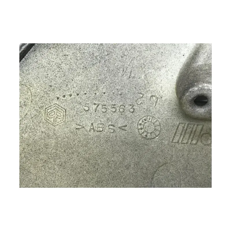 Cache carenage face avant PIAGGIO X9 125 2001-2002