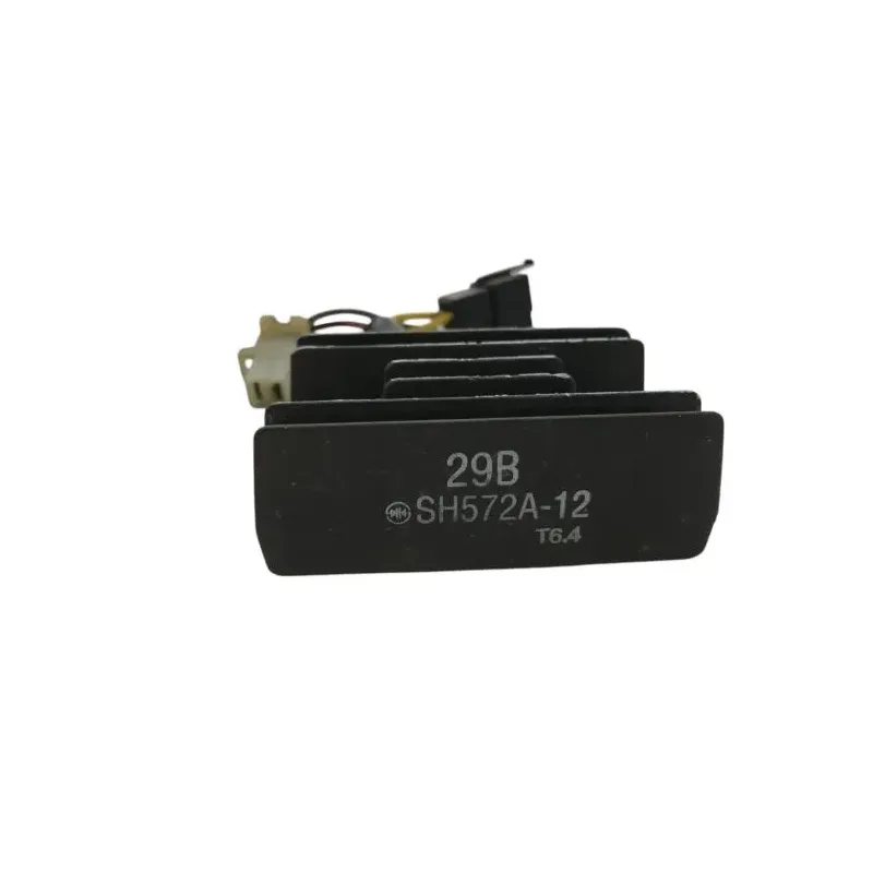 Regulateur charge batterie SUZUKI GN 125 1982-1996
