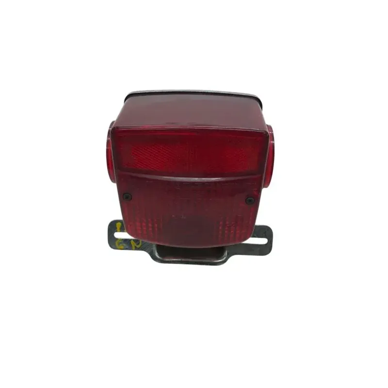 Feu arriere SUZUKI GN 125 1982-1996