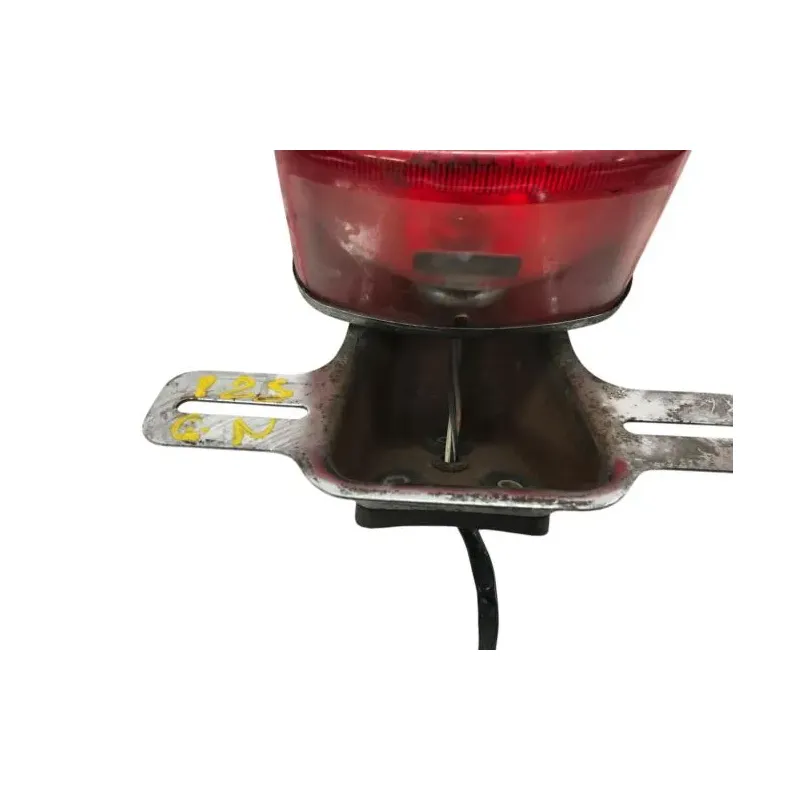 Feu arriere SUZUKI GN 125 1982-1996