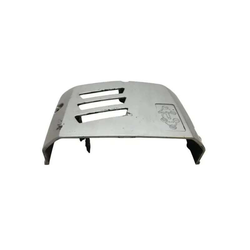 Carter pignon de sortie de boite SUZUKI GN 125 1982-1996