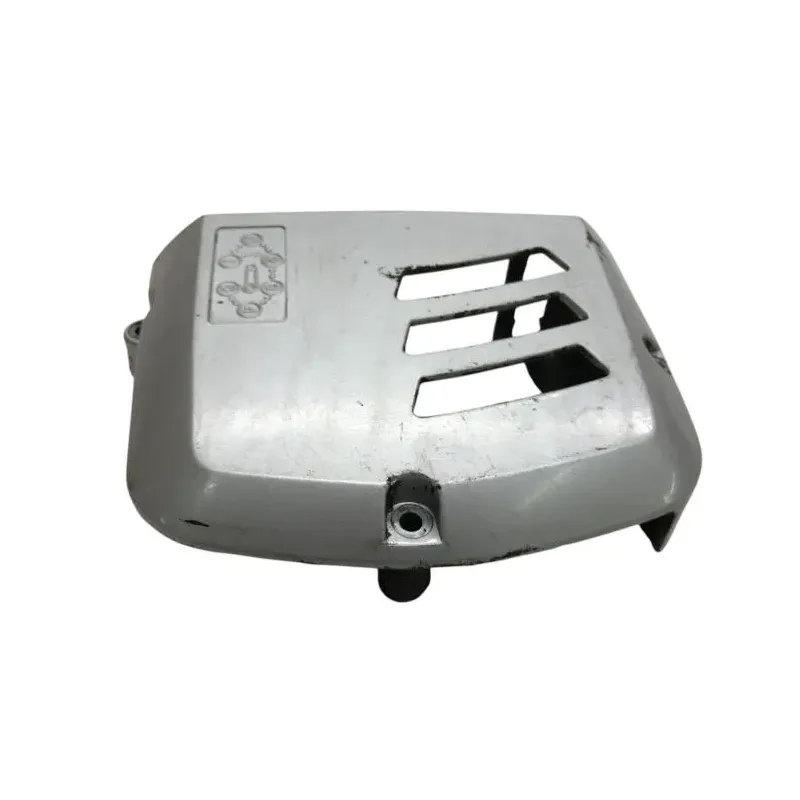 Carter pignon de sortie de boite SUZUKI GN 125 1982-1996