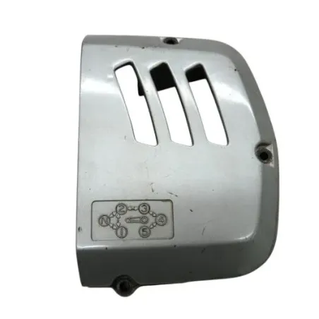 Carter pignon de sortie de boite SUZUKI GN 125 1982-1996
