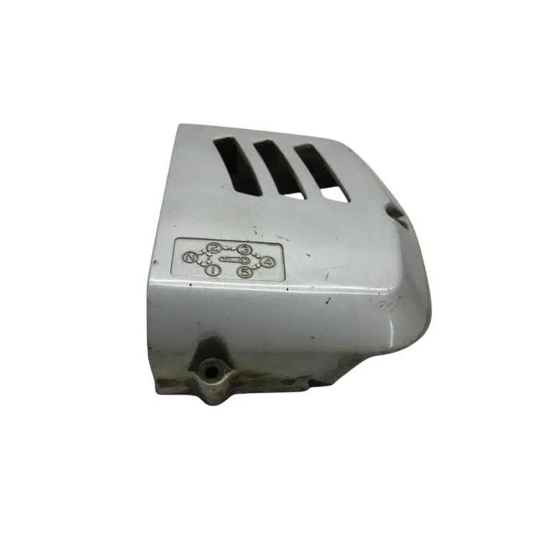 Carter pignon de sortie de boite SUZUKI GN 125 1982-1996