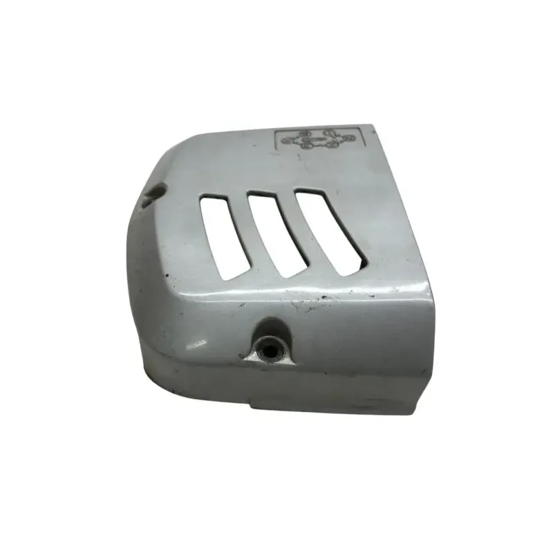 Carter pignon de sortie de boite SUZUKI GN 125 1982-1996