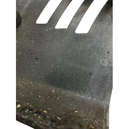 Carter pignon de sortie de boite SUZUKI GN 125 1982-1996