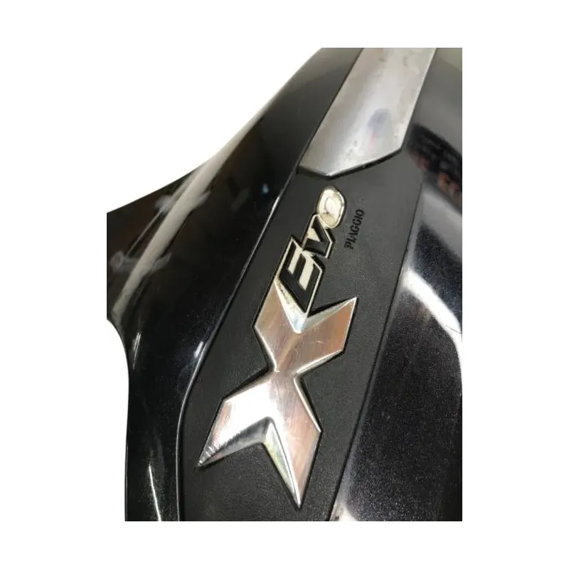 Cache carenage coque arriere droit PIAGGIO X EVO 125 2007-2016