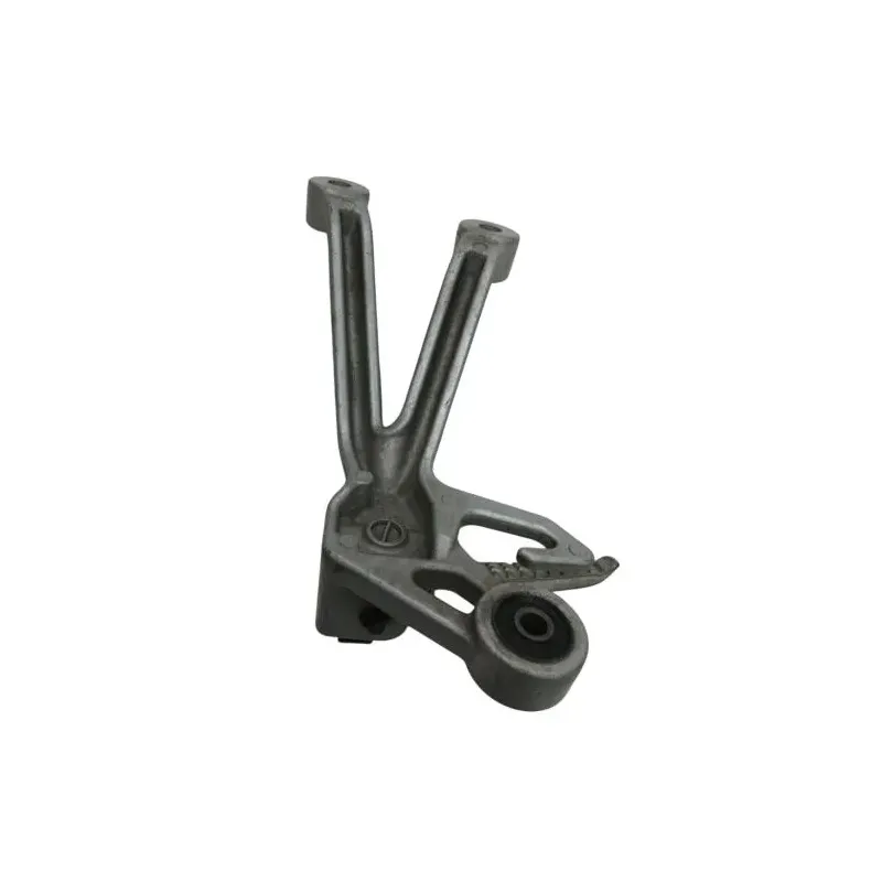 Platine et repose pieds arriere droit SUZUKI GSXR 1000 2003-2004