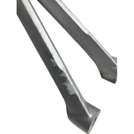 Platine et repose pieds arriere droit SUZUKI GSXR 1000 2007-2008