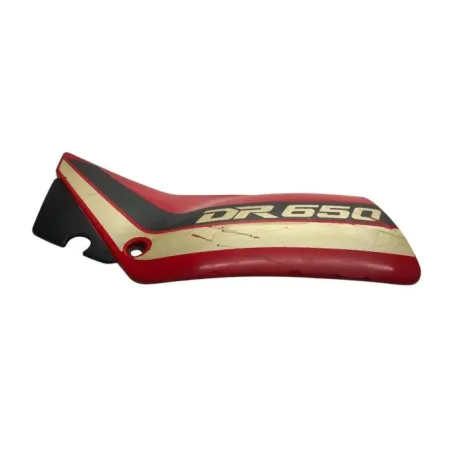 Cache carenage sous selle gauche SUZUKI DR 650 R 1990-1991
