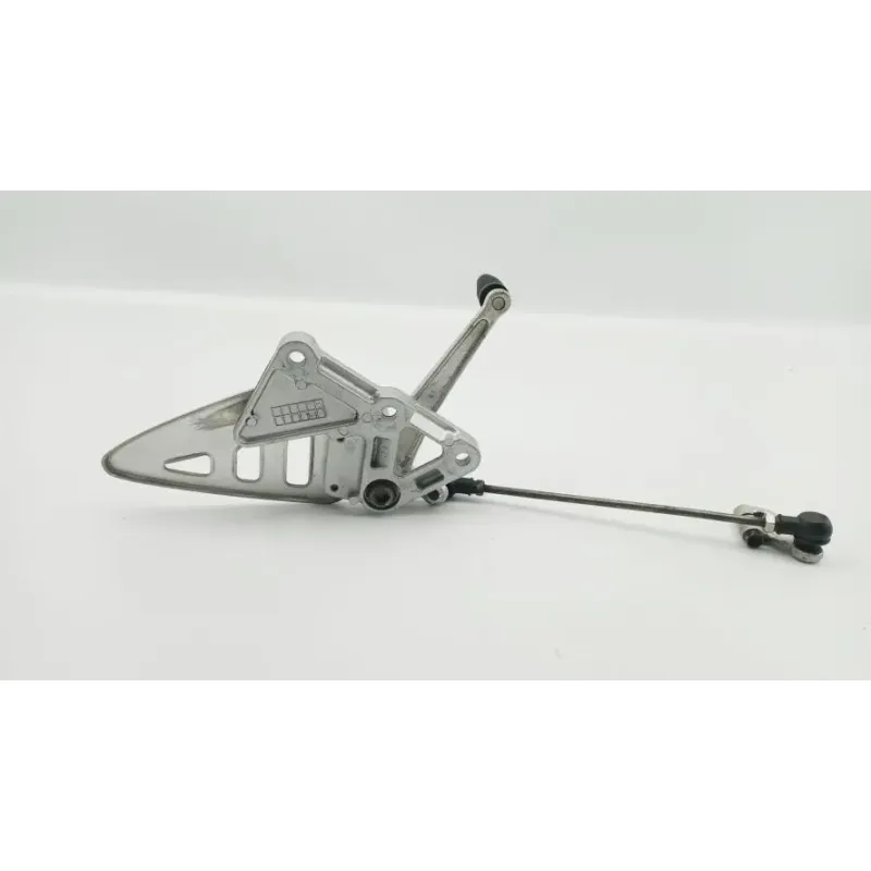 Platine avant gauche SUZUKI TL 1000 S 1997 - 2001