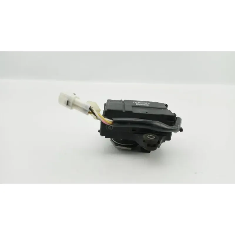 Moteur de valve d'echappement SUZUKI GSX 1300 BKING 2007 - 2011