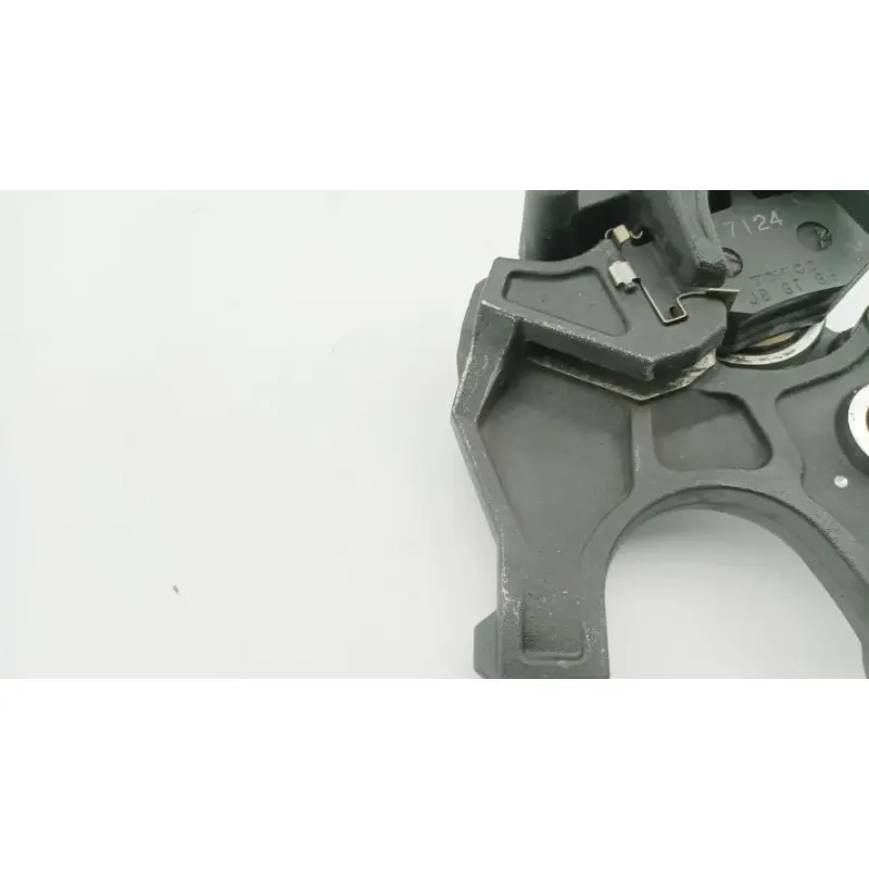 Etrier de frein arriere SUZUKI GSX 1300 BKING 2007 - 2011