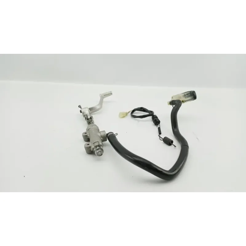 Maitre cylindre frein arriere SUZUKI GSX 1300 BKING 2007 - 2011