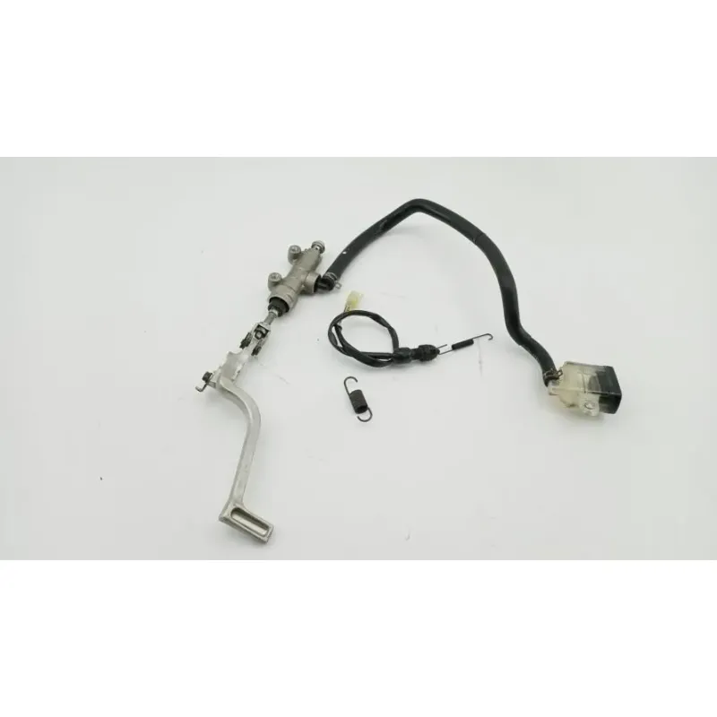Maitre cylindre frein arriere SUZUKI GSX 1300 BKING 2007 - 2011