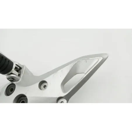 Platine avant droite SUZUKI GSX 1300 BKING 2007 - 2011