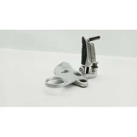 Platine avant gauche SUZUKI GSX 1300 BKING 2007 - 2011