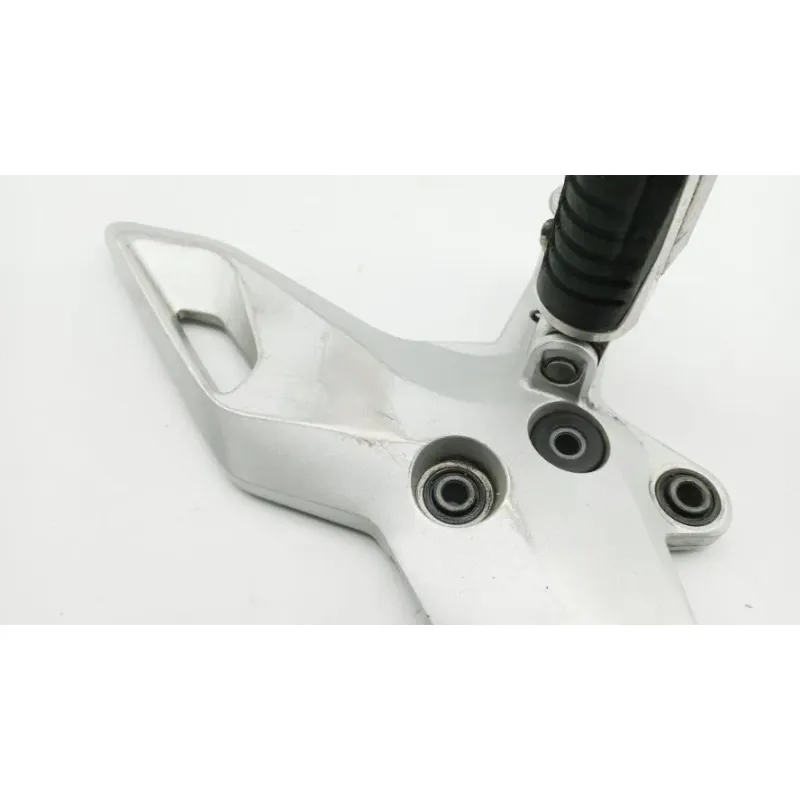 Platine avant gauche SUZUKI GSX 1300 BKING 2007 - 2011