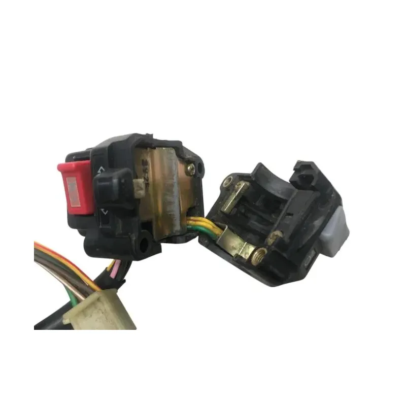 Commodo gauche YAMAHA TTR 250 1999-2009