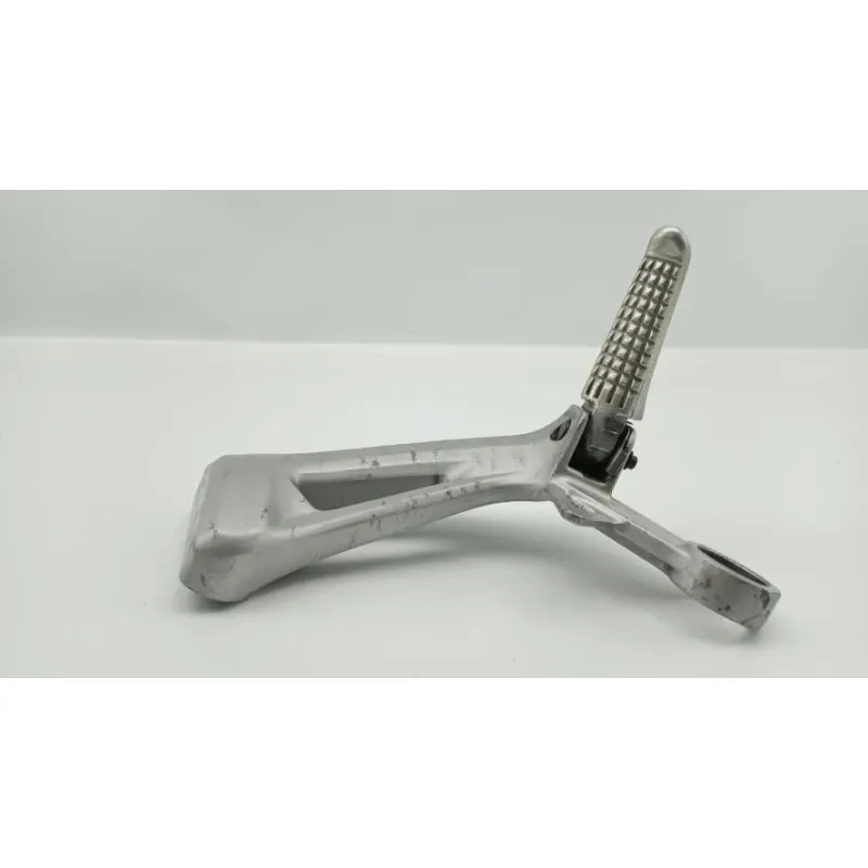 Platine arriere droite SUZUKI SV 650 N 1999 - 2002