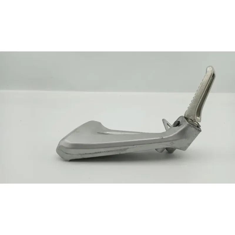 Platine arriere gauche SUZUKI SV 650 N 1999 - 2002