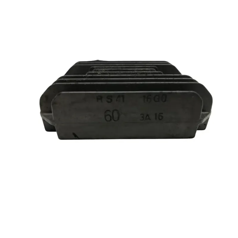Regulateur charge batterie SUZUKI SV 650 N 2003-2006