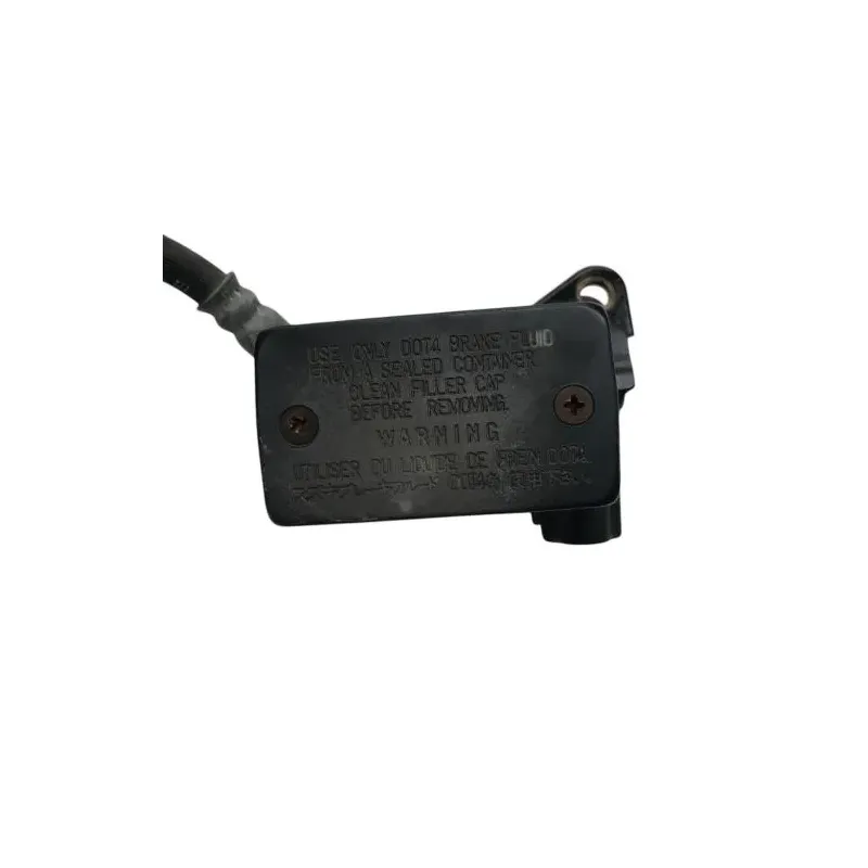 Maitre cylindre frein avant etrier SUZUKI SV 650 N 2003-2006