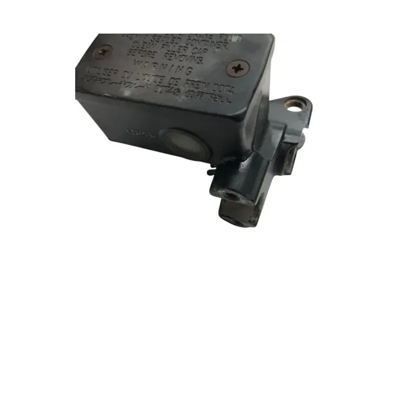 Maitre cylindre frein avant etrier SUZUKI SV 650 N 2003-2006