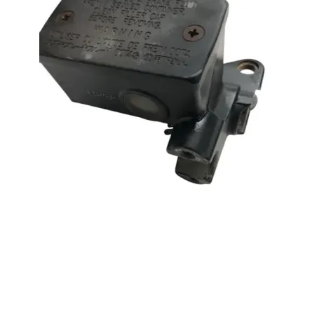 Maitre cylindre frein avant etrier SUZUKI SV 650 N 2003-2006