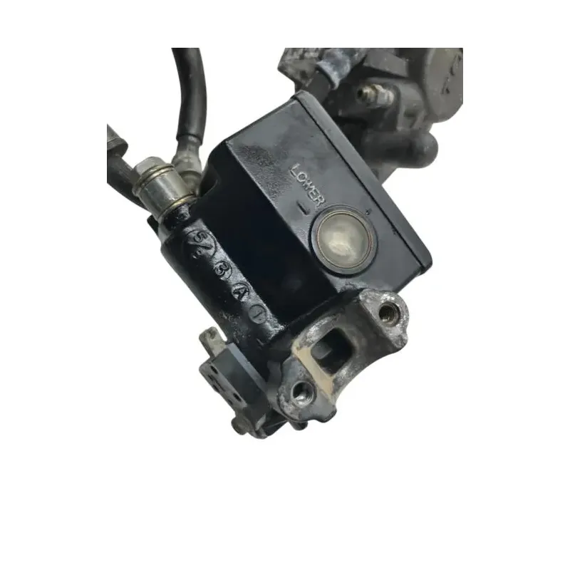 Maitre cylindre frein avant etrier SUZUKI SV 650 N 2003-2006