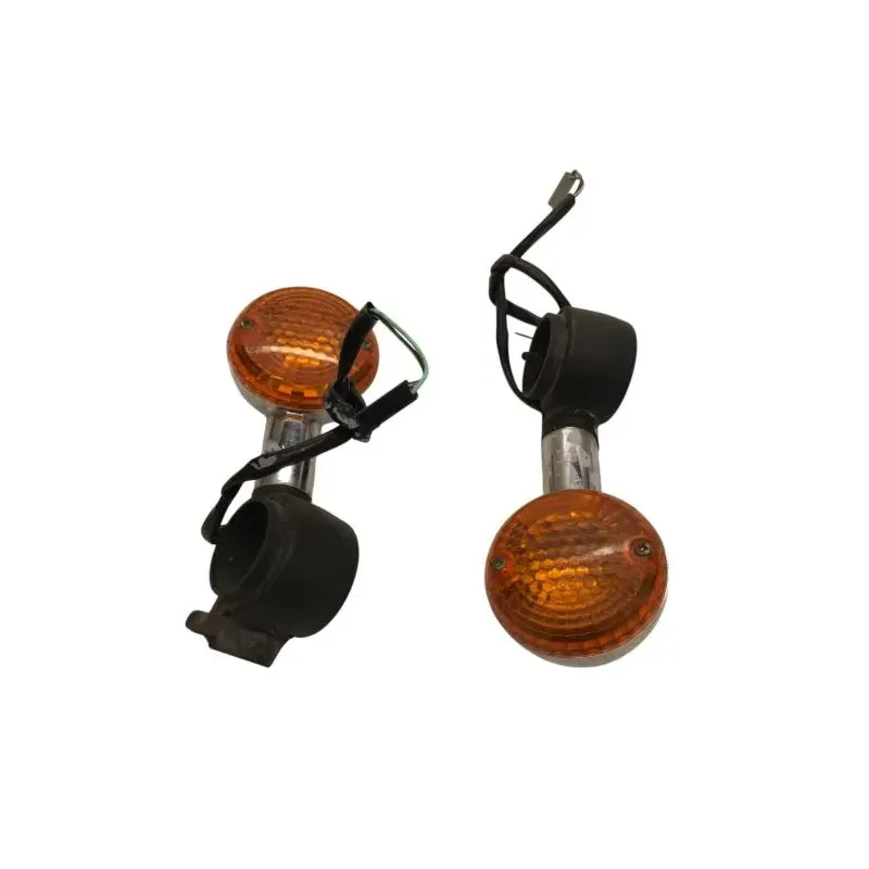 Clignotants avant SUZUKI VL 125 2000-2007 INTRUDER