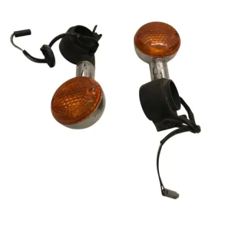 Clignotants avant SUZUKI VL 125 2000-2007 INTRUDER