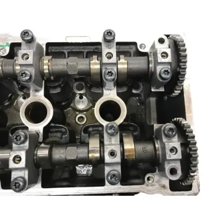 Culasse TRIUMPH TT 600 2000-2003