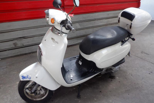 DAELIM BESBI 125
