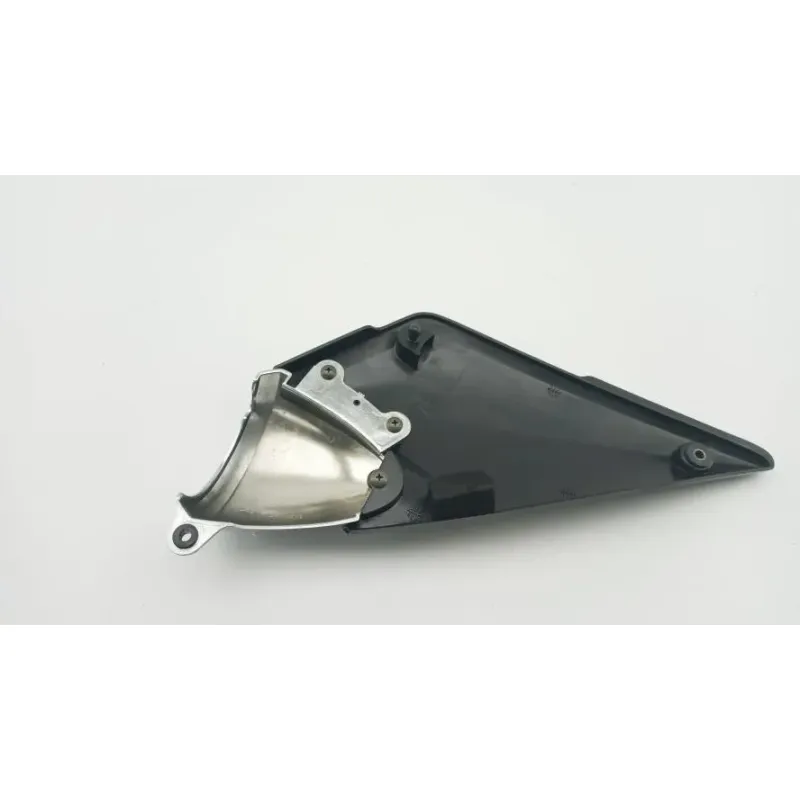 Habillage de cadre gauche SUZUKI GSF 1200 BANDIT S 2000 - 2005