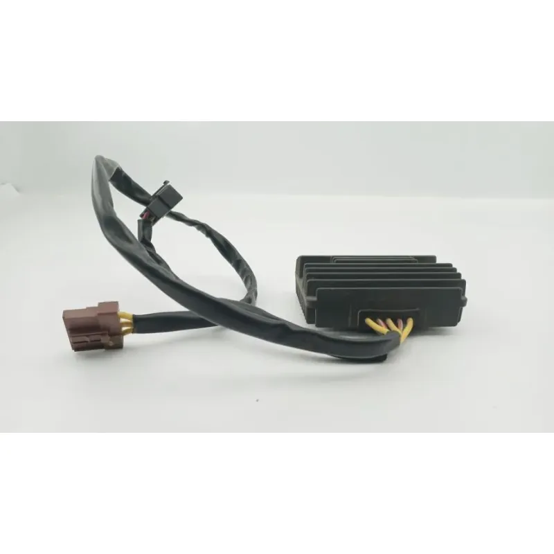 Regulateur charge batterie GILERA NEXUS 125 2008 - 2010