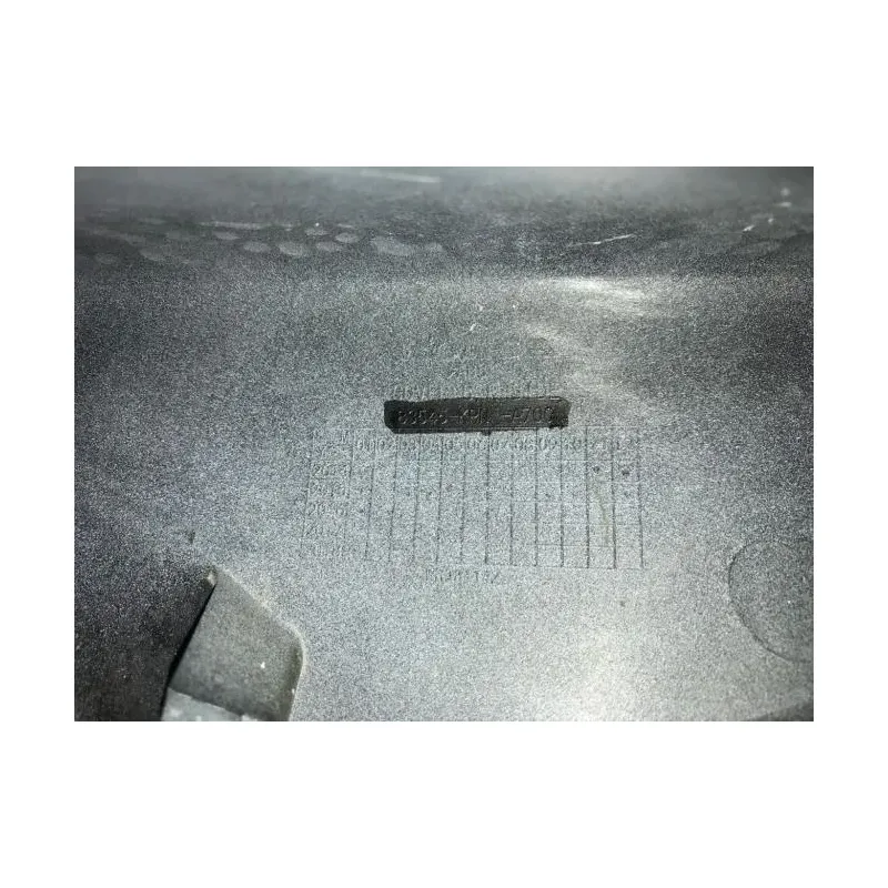 Cache carenage coque arriere droit HONDA CB 125 F 2015-2019 GLR