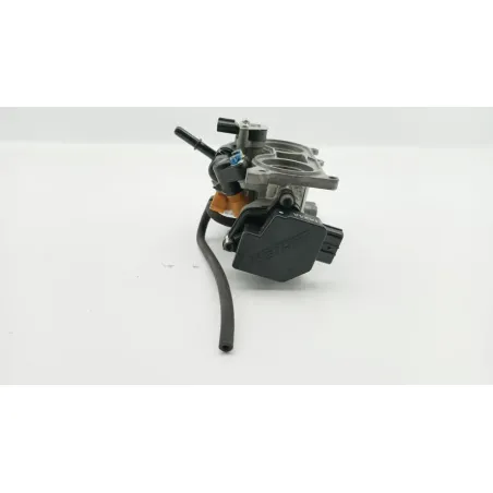Rampe d'injection HONDA CBR 500 R ABS 2016 - 2018