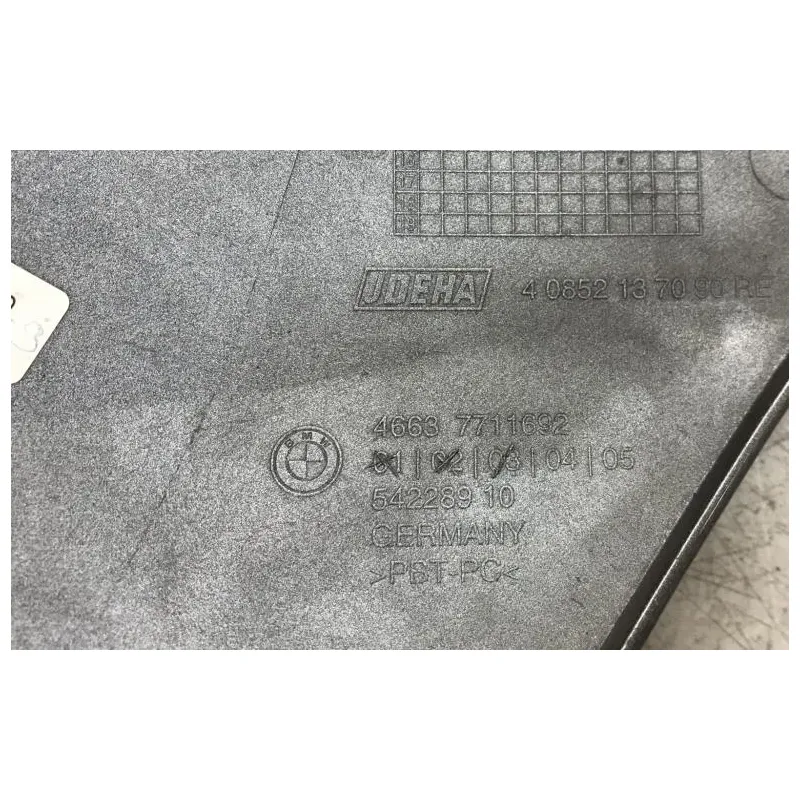 Cache flanc de carenage droit BMW R 1200 RT 2010-2013 K26