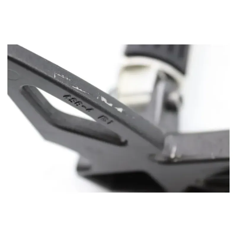 Platine arriere gauche YAMAHA FZ6 600 FAZER S2 2007 - 2010