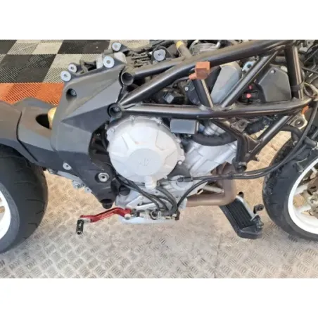 MV AGUSTA BRUTALE 800