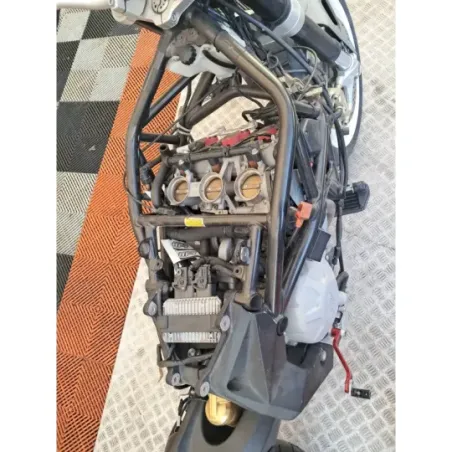 MV AGUSTA BRUTALE 800