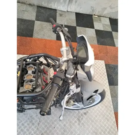 MV AGUSTA BRUTALE 800