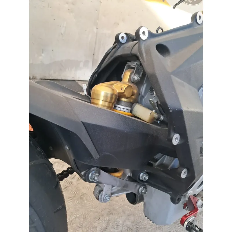 MV AGUSTA BRUTALE 800