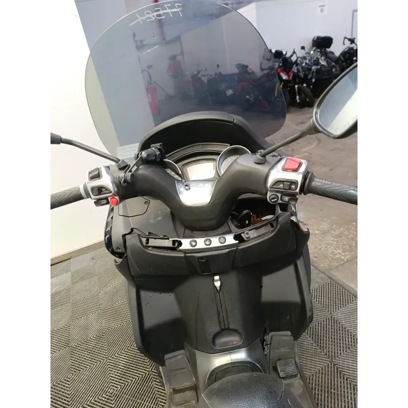 PIAGGIO MP3 300